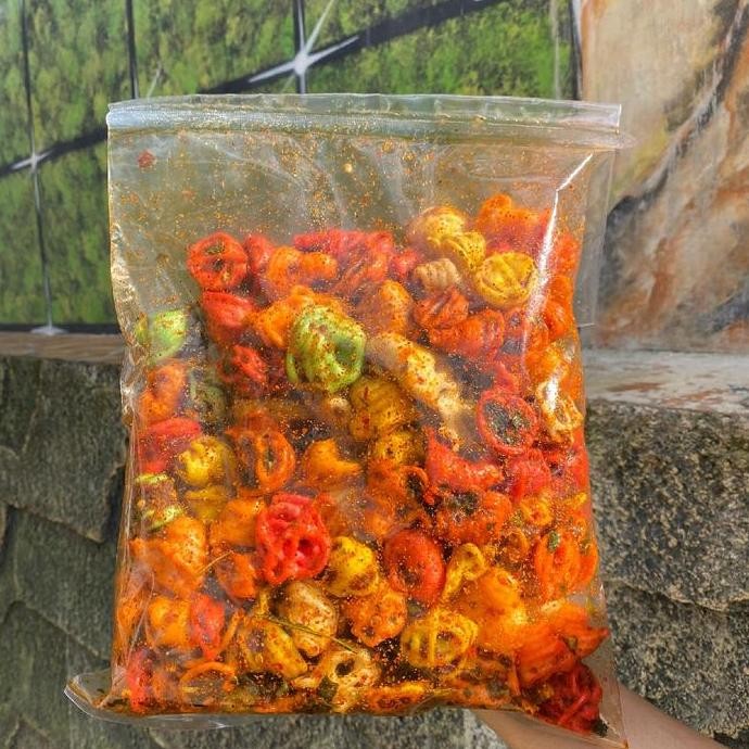 

Kerupuk gelung kerupuk keong pedas daun jeruk 500gram nUg