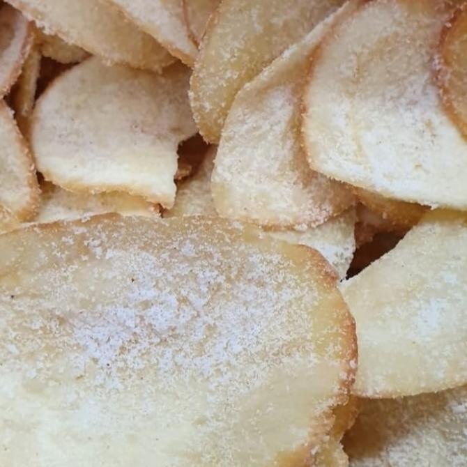 

SINGKONG ASMAN 500gr l SINGKONG ASIN MANIS l KERIPIK SINGKONG GURIH nUg