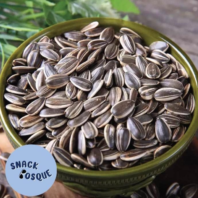 

Grosir 1Kg Kuaci Matahari Rebo - Kwaci Bunga Matahari