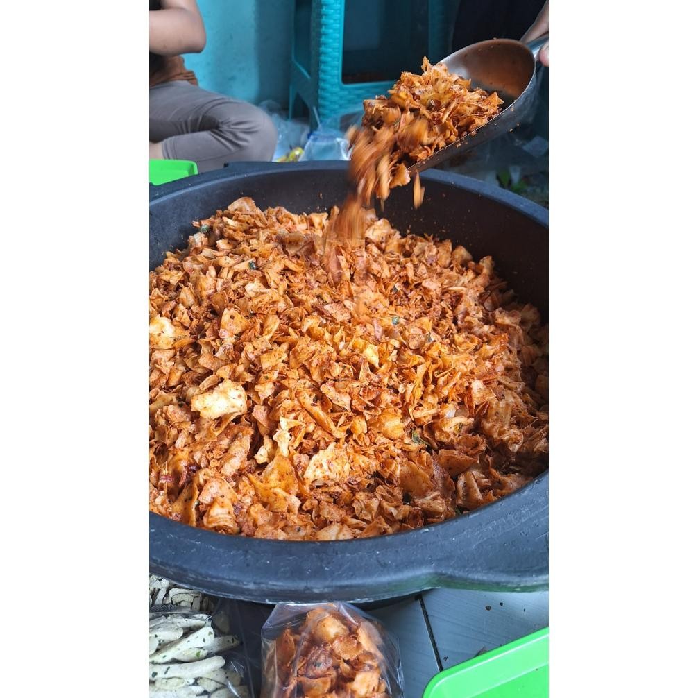 

HJ KRIPIK KRIWIL PEDAS 1KG / KERIPIK SINGKONG PEDAS CEMILAN BANDUNG
