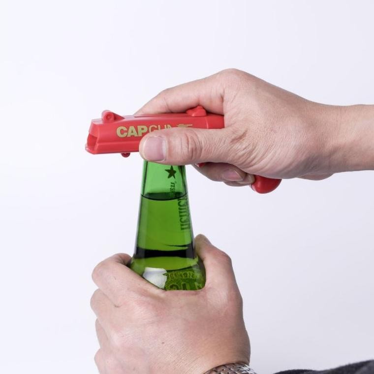 Pistol Pembuka Botol Cap gun Bottle Opener di tembakan