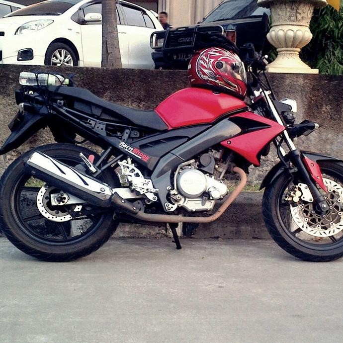 Bingah Dudukan Lampu Motor Pesek Vixion Old Bracket Braket Breket modifikasi Quality