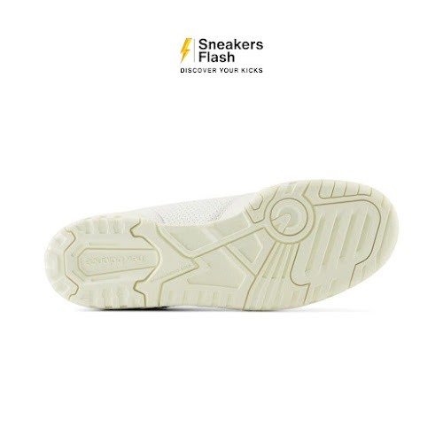 NEW BALANCE 550 Sea Salt Nightwatch Green Sepatu Sneakers Pria - BB550PWT - Size 44