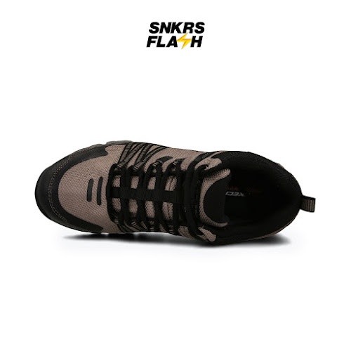 SKECHERS Summits At Canobie Sepatu Outdoor Pria - 237701TNBK - Size 40