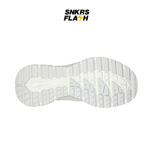 SKECHERS Dlux Trekker White Grey Sepatu Outdoor Pria - 237565OWGR - Size 45.5