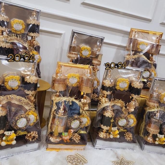 

Paket Dekorasi Parcel Hampers Hadiah Idul Fitri Kue Kering Keramik 200