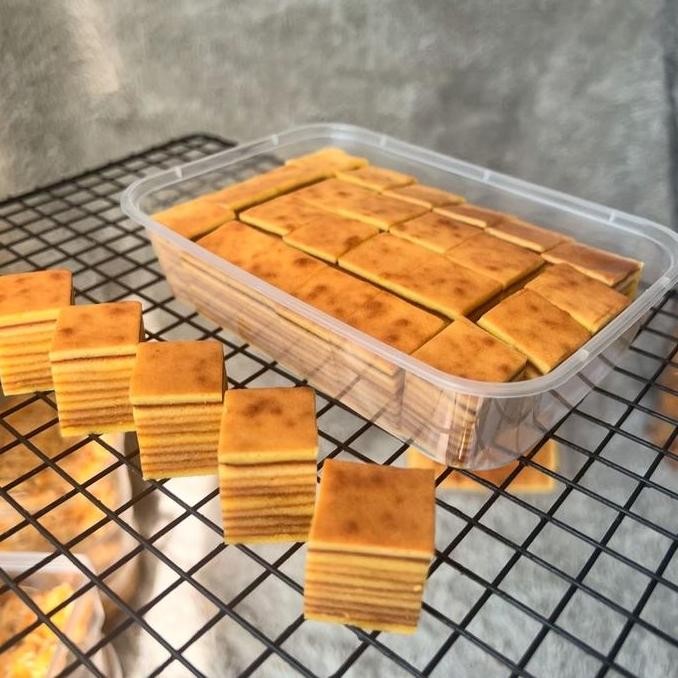 

Promo Lapis Legit Tanpa Tepung Dadu Premium 24 Potong (Premium Dadu)