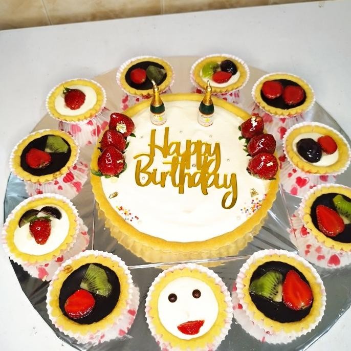 

Sale Tart Susu Cream Cheese Paketan Birthday