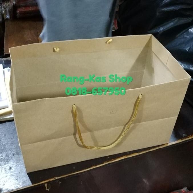 

Promo Paperbag Kue Bolu Coklat Kraft Doff