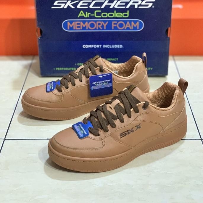 SEPATU PRIA SKECHERS SPORT COURT 92 ORIGINAL STORE BNIB (237188/BRN)