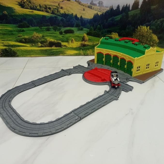 Thomas & Friends Take Along N Play - Tidmouth Sheds Playset