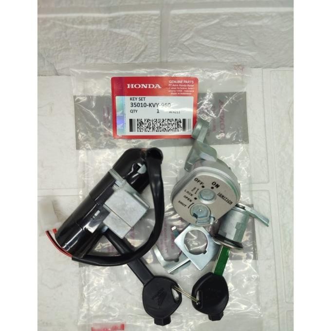 kunci kontak set + jok motor/ key set beat karbu