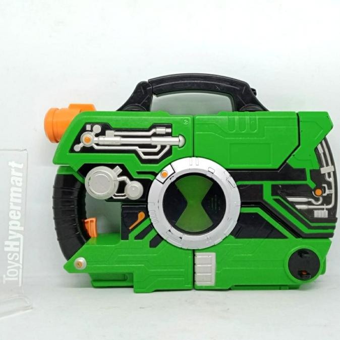 ORIGINAL Ben 10 Deluxe Tech Gear Blaster Plumber Ray Gun Bandai minus