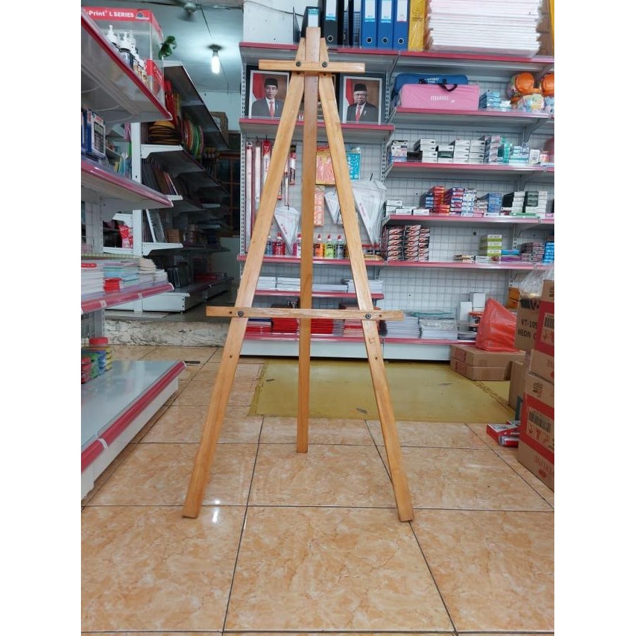 

Standing Whiteboard dan Pigura Tinggi 120cm