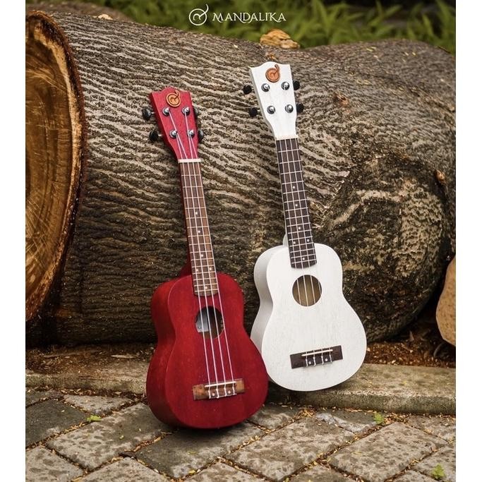 Bisa Cod Ukulele Soprano Mandalika Original Free Tas Ukulele , Senar Ukulele , Pick , Sertifikat