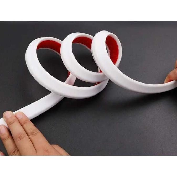 ready Karet Penahan Air Kamar Mandi Wastafel / Penutup Celah Pintu / Water stopper