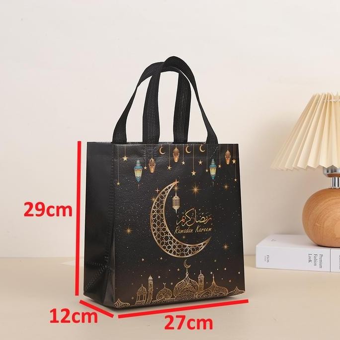 

Tas Tenteng Spunbon untuk Hadiah Bingkisan Lebaran Ramadan Idul Fitri