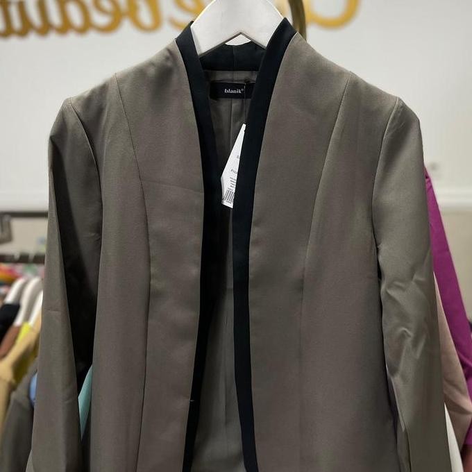 Blazer Wanita Panjang Blanik Two Tone - Chloebeautyshop - Jaket, Atasan - Basic, Oversize, Linen, Ba