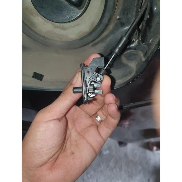 New Datsun Go Lock Rod Tonjokan Knob Pembuka Tutup Tangki Bensin Nissan