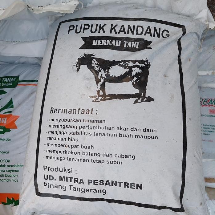 

Terlaris Pupuk Kandang Kambing Halus