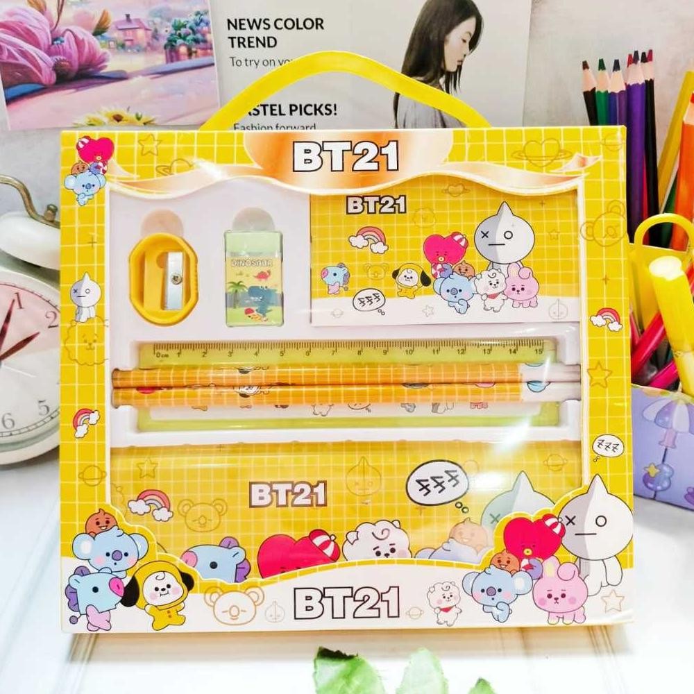 

Ready Paket Alat Tulis 7 In 1 Super Mantap 1 Box 4 Warna Cute Termurah Paket Box Stationary Bermotif Lucu Imut Perlengkapan Sekolah Anak Grosir Dan