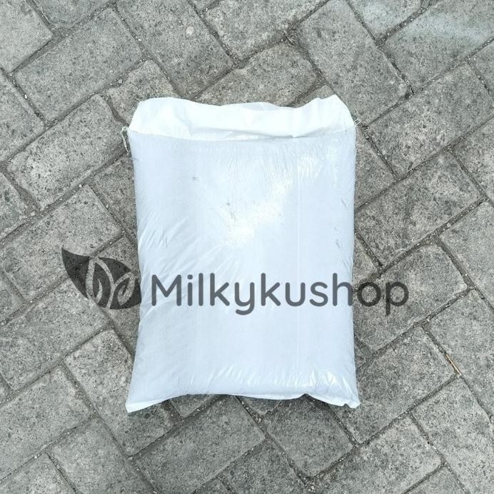 

Terlaris Pupuk Kandang Kambing Cap 5 Jambu Organik Halus Via Carg Opeeig 3010Ic