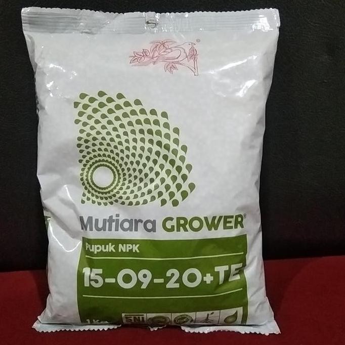 

Terlaris Pupuk Npk Mutiara Grower Meroke Kemasan Pabrik 1 Kg