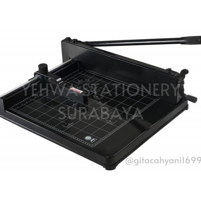 

NEW!!! NEW!!! Paper Cutter Ukuran A3+/ Alat Pemotong Kertas