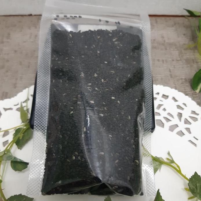 

Terlaris Biji Wijen Hitam 100Gr Repack