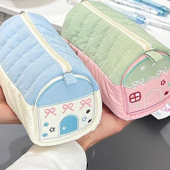 

Little Daiy Wanda Cil Cae Ota Il Aethetic Orean Tyle Ota Il Puffy Tempat Pouch Tationery Ota Il Peralatan Eolah Antor Tuli