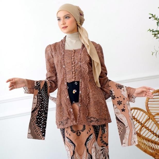 KEBAYA KUTUBARU MODERN / KEBAYA WISUDA /KEBAYA LAMARAN /KEBAYA JUMBO
