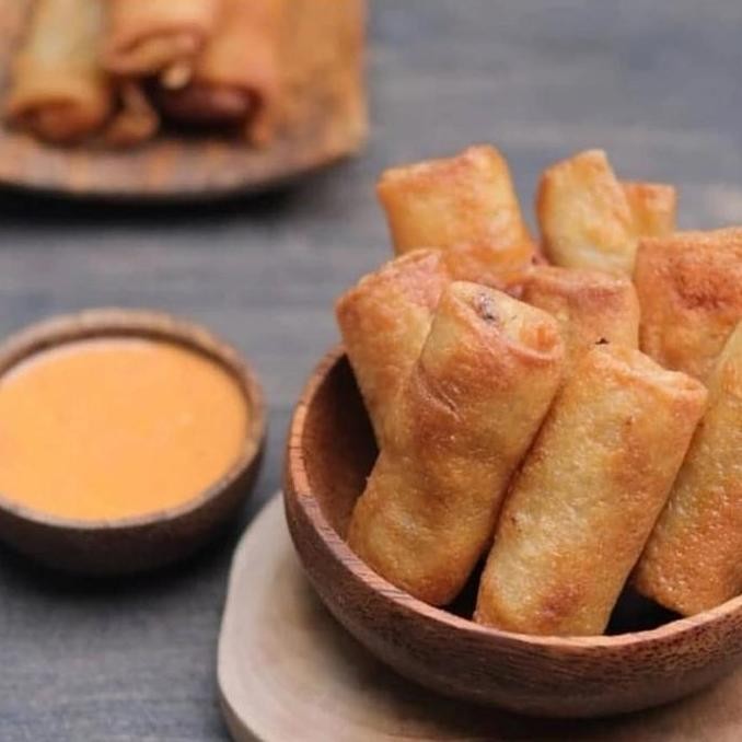 

Ready stok Terlaris Risol Bihun Bumbu Kacang Frozen isi 10 Termurah