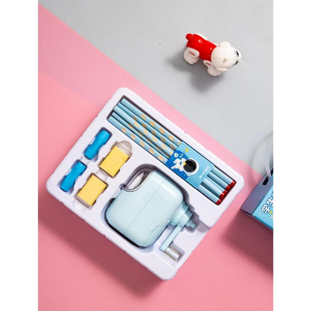 

Study Set / Stationery Set DELI 4 in 1 rautan pensil 12pcs pensil 2 penghapus dan 2 penutup pensil