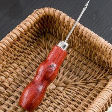 

baru awl merah panjang - leather tools