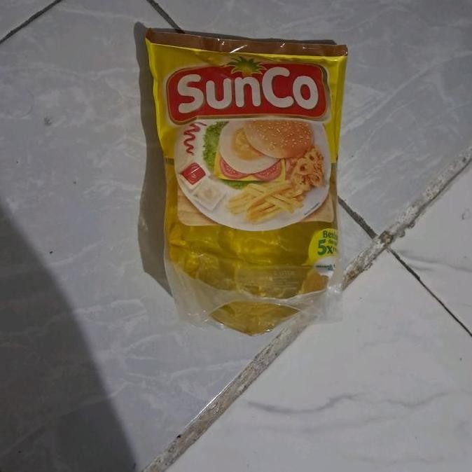 

HIW Minyak Goreng Sunco kemasan 2liter pouch Oil Botol