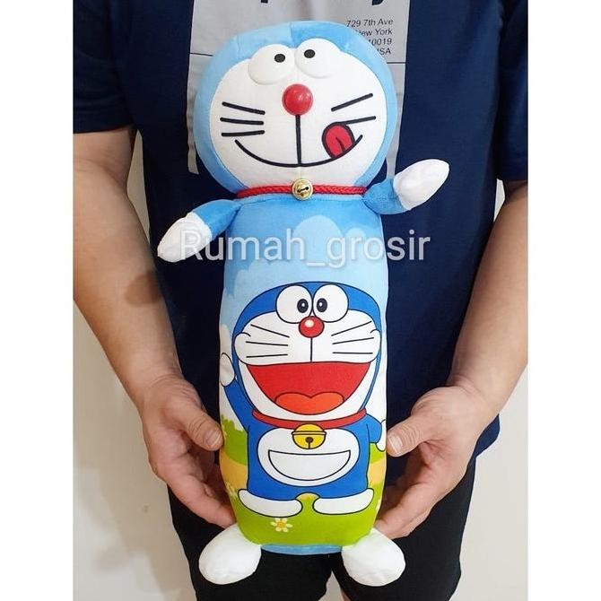 Guling Boneka Doraemon Ukuran Kecil
