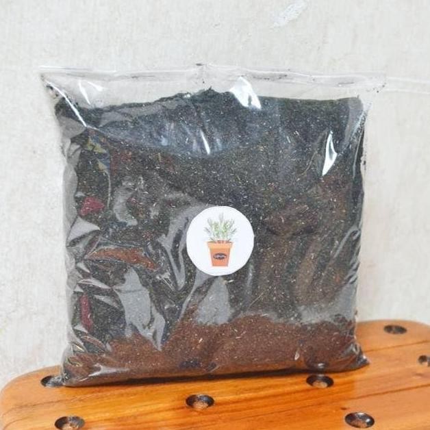 

Terlaris Media Tanam+Kascing+Pupuk Kandang (For Growing Herbs And Vegetables)