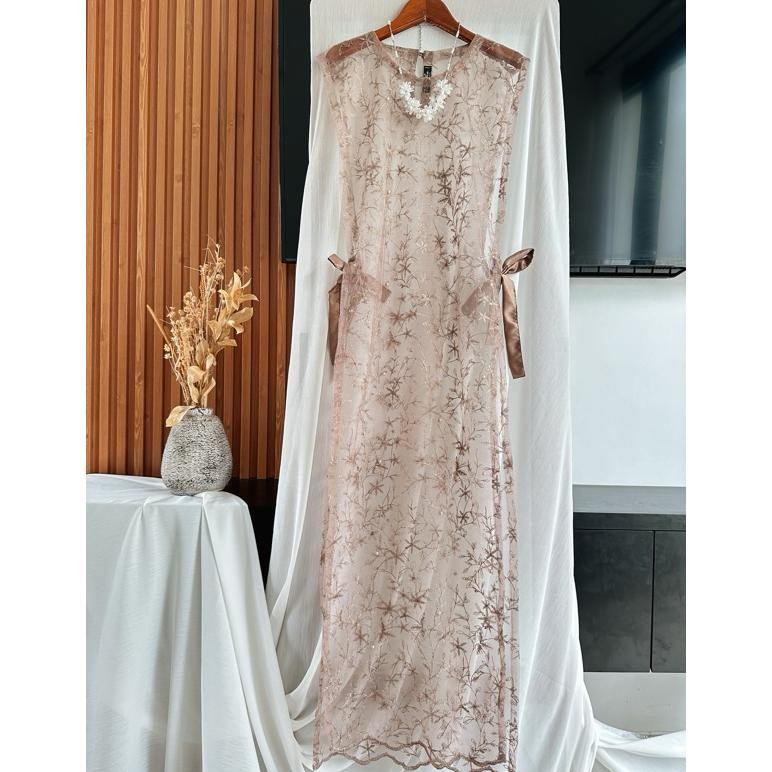 Outer Long Vest by Calisha Outer Brukat / Outer Brukat Wanita / Outer Rompi Tile / Brukat Premium Ou