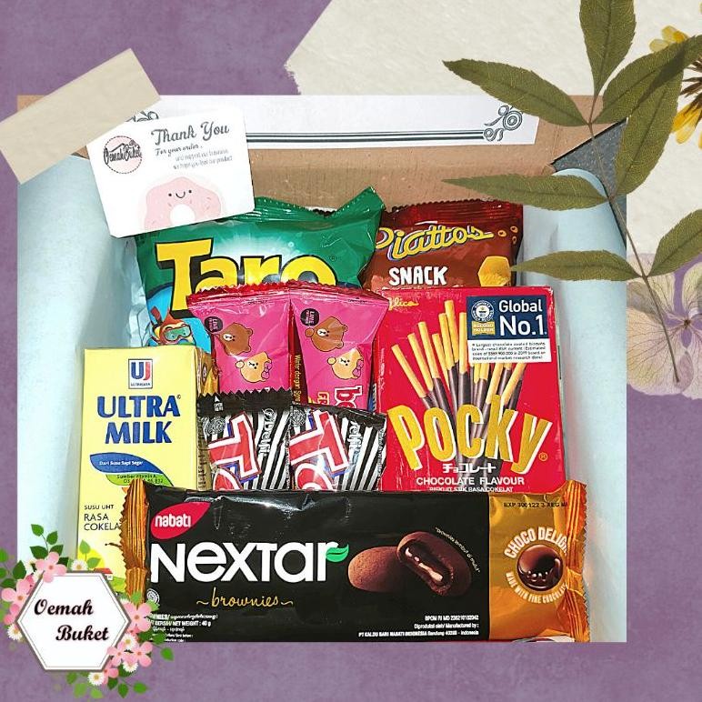 

Snack Box | Hampers Wisuda | Buket Snack | Oemah Buket Sidoarjo nUg