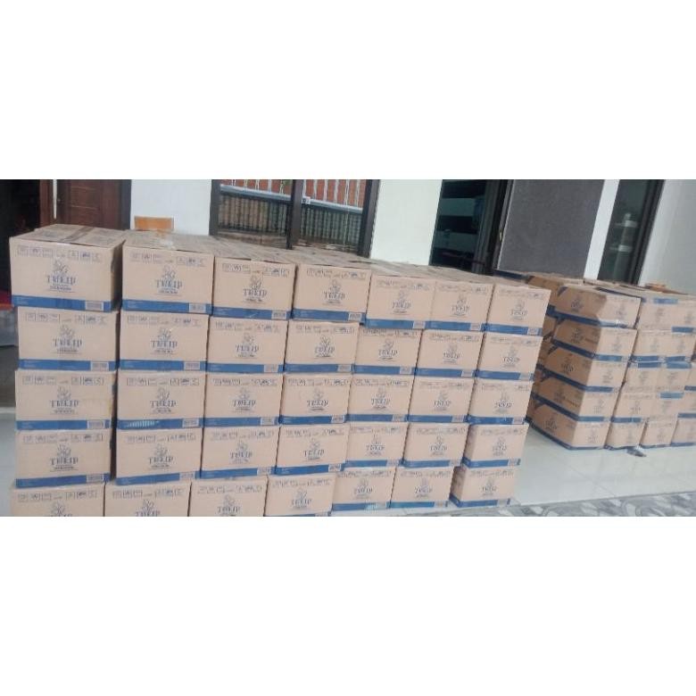 

READY STOCK Tepung terigu tulip kemasan 1 kg/1 karton isi 10pcs exp april 2026