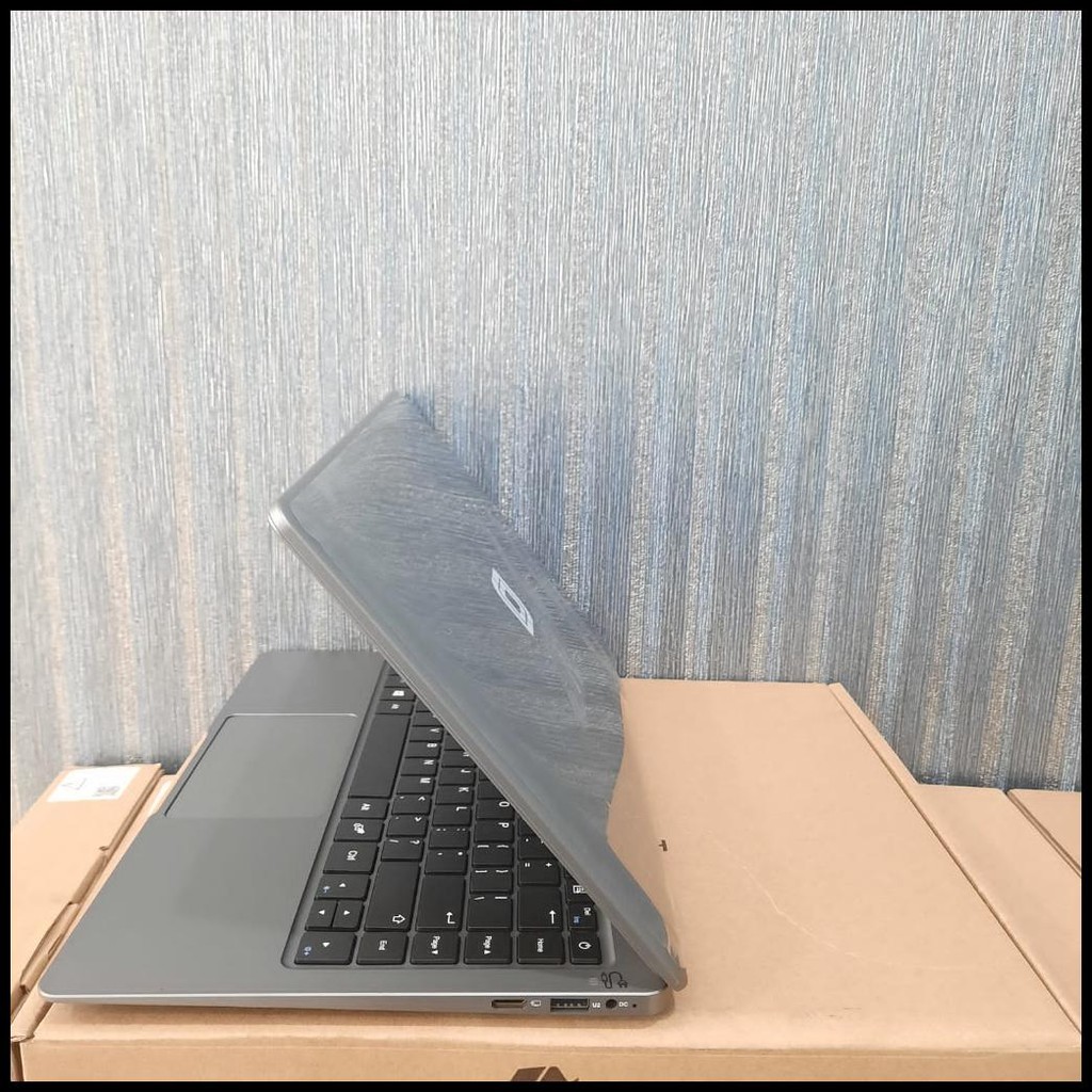 Laptop Jumper Tech Ezbook X3 Celeron N3450 Ram 8Gb Ssd 256Gb Os. Windows 10 Original 13.3"Ips Fhd Te