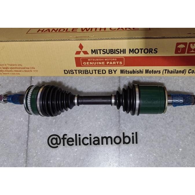 Cv Joint Drive Shaft  Fr Lh Triton 3815A579 Barang Original