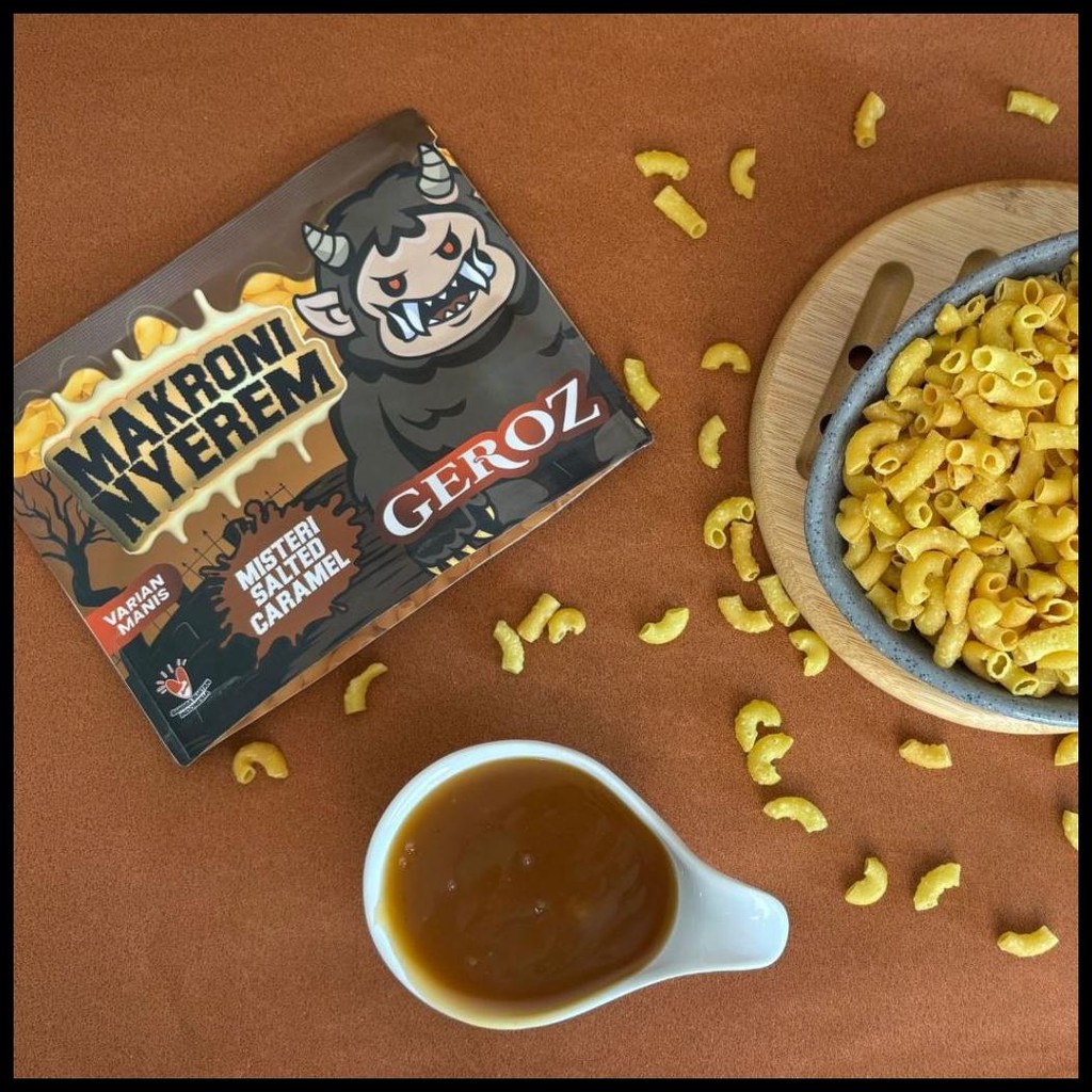 

GEROZ - MAKRONI NYEREM - VARIAN MANIS - RASA SALTED CARAMEL