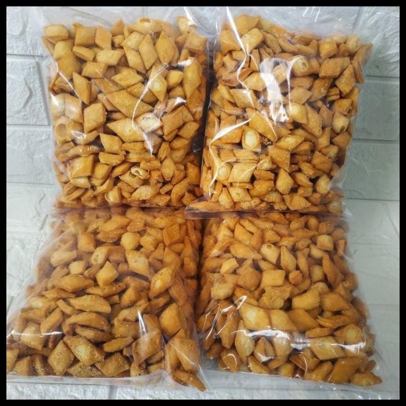 

BIJI KETAPANG KUE BETAWI KHAS TANGERANG GURIH RENYAH EMPUK MANIS KEMASAN EKONOMIS 300G