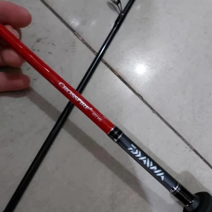 * joran daiwa crossfire merah 602 180 cm joran spinning *