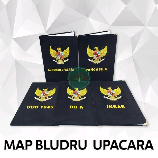 

Map Bludru Text Upacara Map Kantor Map Sekolah 1 Set ( Isi 5 Pcs ) Warna Hitam Ukuran F4 Kualitas Original