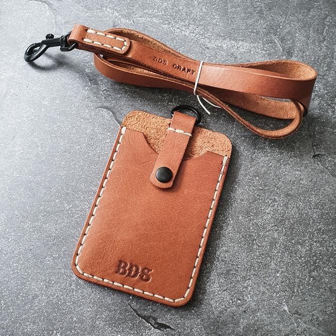 

BDS CAFFREY- Handmade Leather Lanyard ID card Holder , double slot Kualitas Original