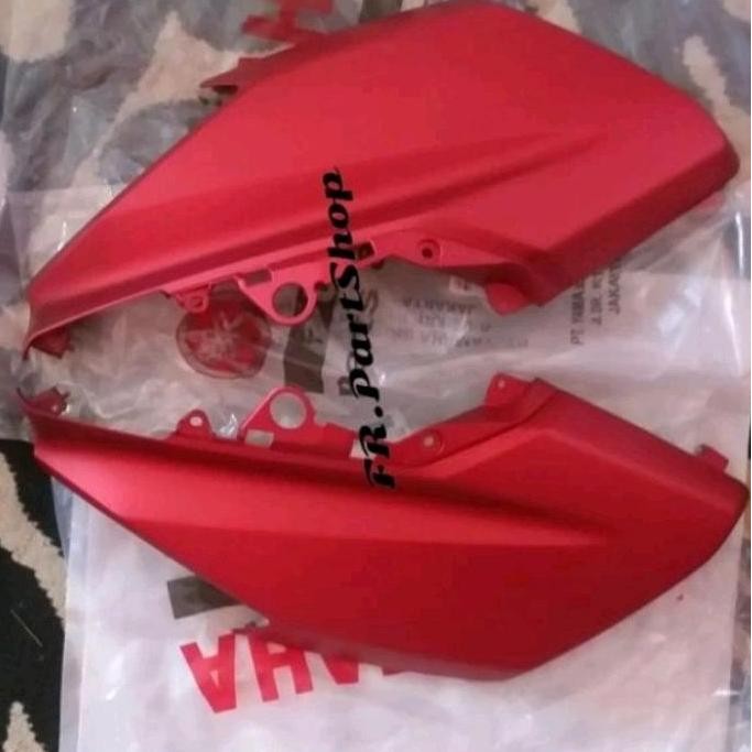 COVER BODY COWLING BAGIAN DEPAN NMAX LAMA 2015 SAMPAI 2019