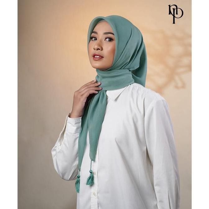 JILBAB PARIS TASSEL HIJAB SEGI EMPAT POLOS PREMIUM FASHION MUSLIM