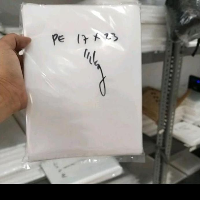 ready Plastik PE 17x23 tebal 0.8 micron